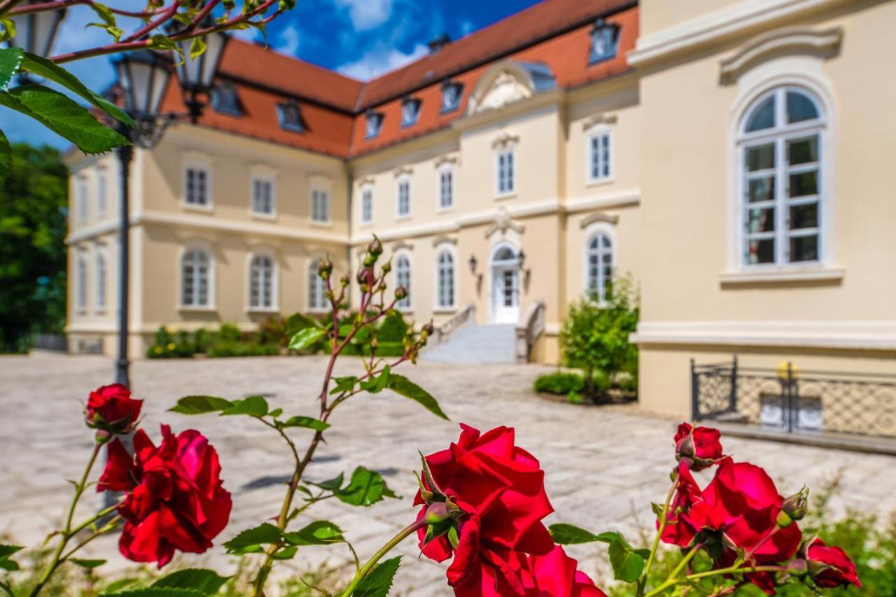 La Contessa Castle Hotel Szilvasvarad Exterior photo